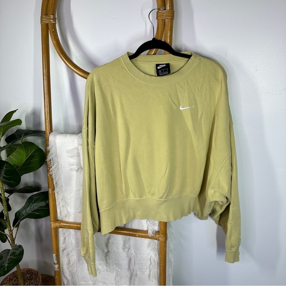 Nike Cropped Oversized Yellow Long Sleeve Hoodie sz M